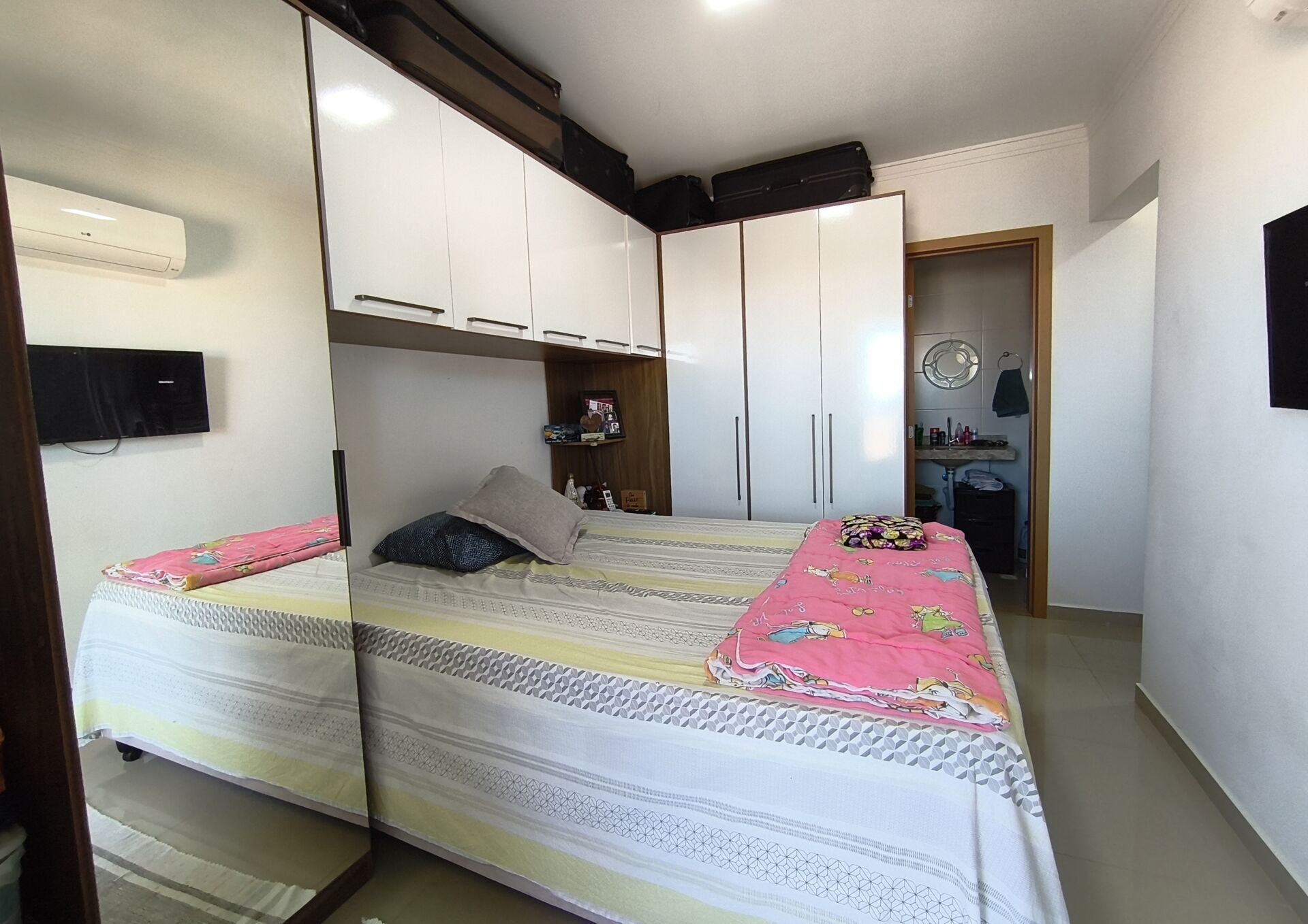 Apartamento no Canto do Forte, Praia Grande