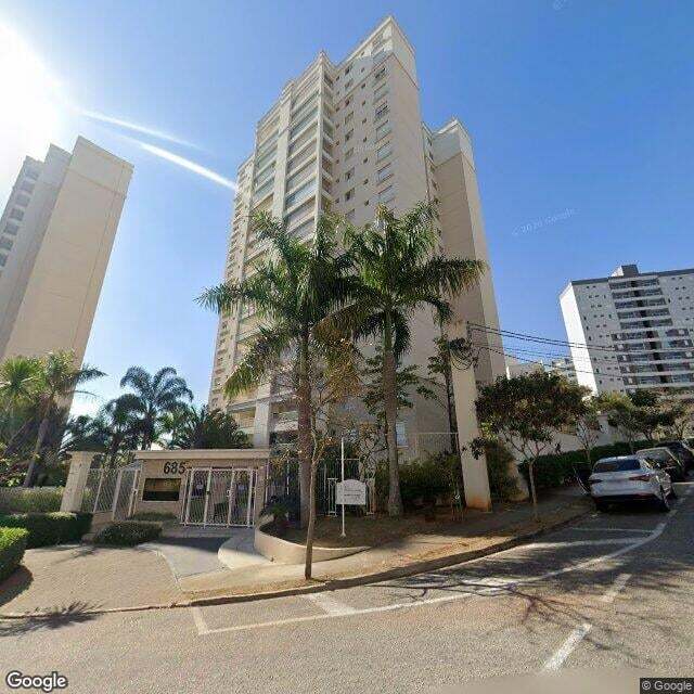Imagem estática do "Street View" da localização