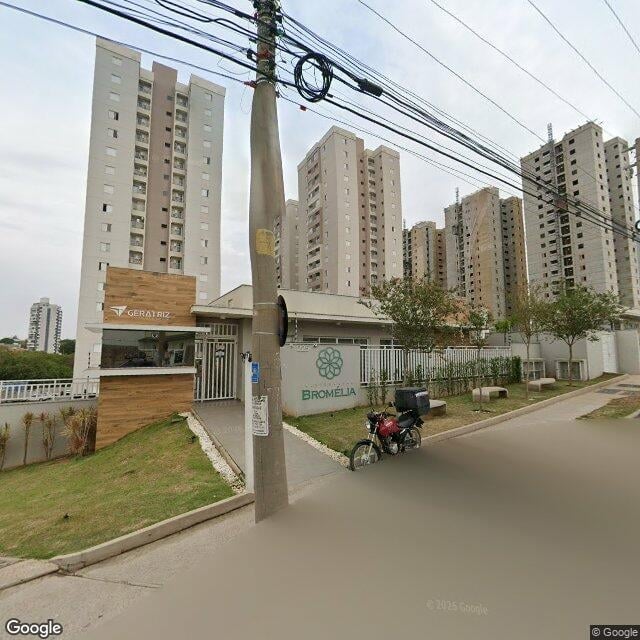 Imagem estática do "Street View" da localização