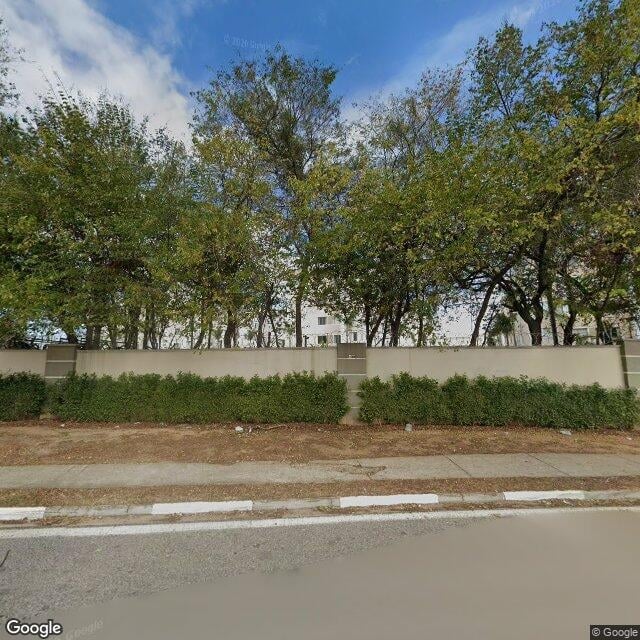 Imagem estática do "Street View" da localização