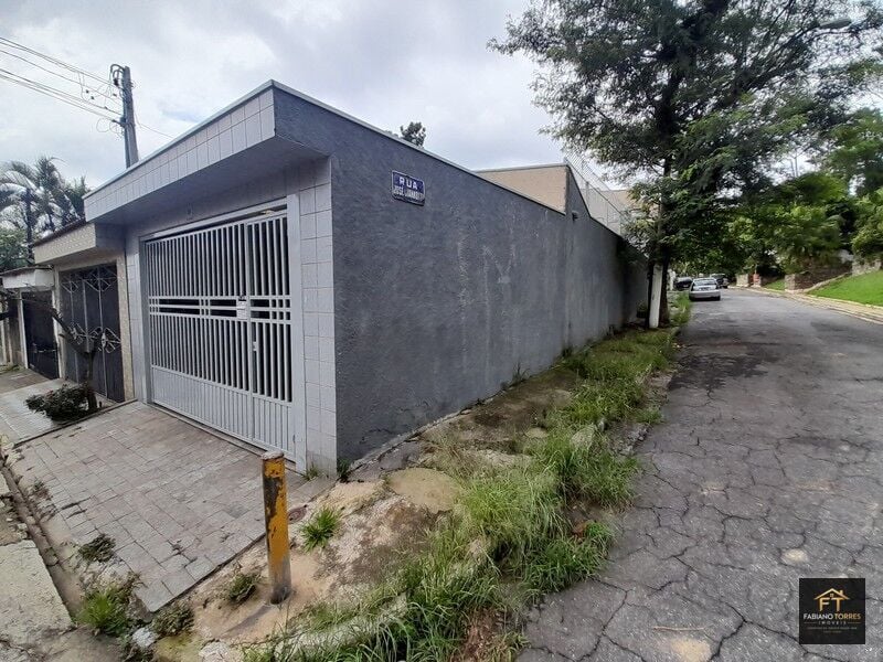 Casa, 3 quartos, 250 m² - Foto 2