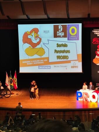 Daga Imóveis apoia a formatura do PROERD em Florianópolis