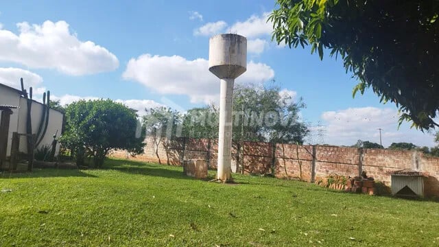 Terreno / Lote / Condomínio à venda, 104000m² — foto 1 de 4