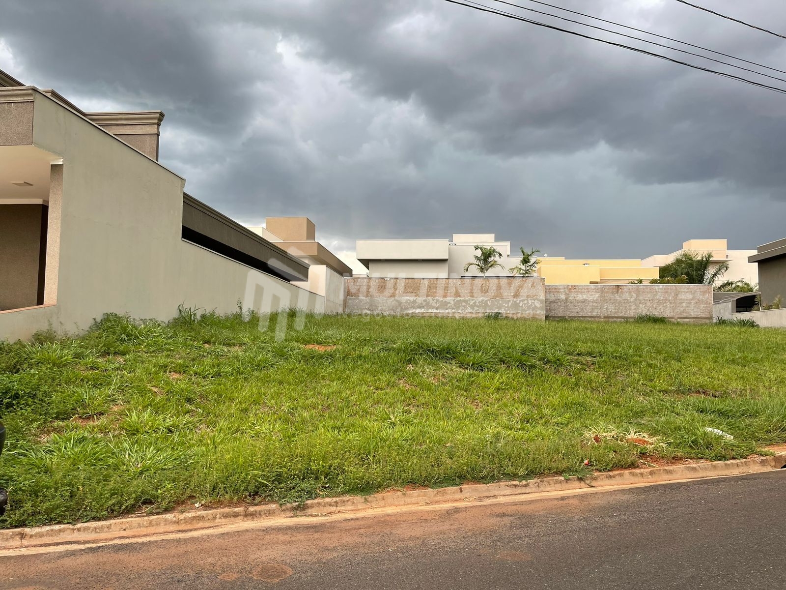 Terreno / Lote / Condomínio à venda, 13m² — foto 1 de 10