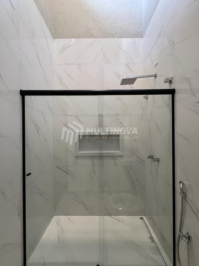 Casa de Condomínio com 3 quartos à venda, 226m² — foto 20 de 22