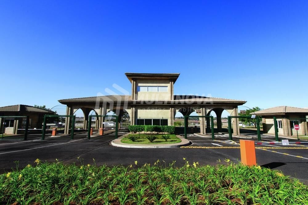 Terreno / Lote / Condomínio à venda, 480m² — foto 1 de 3