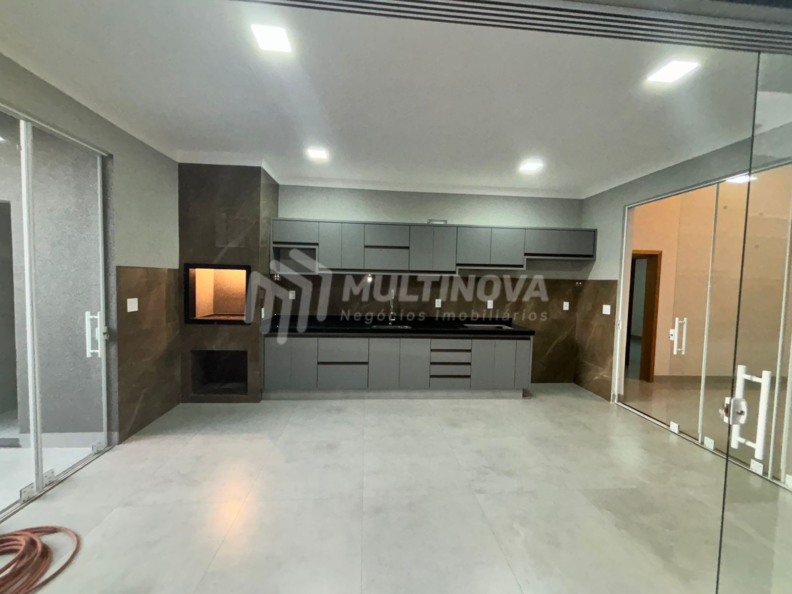 Casa de Condomínio com 3 quartos à venda, 151m² — foto 13 de 30
