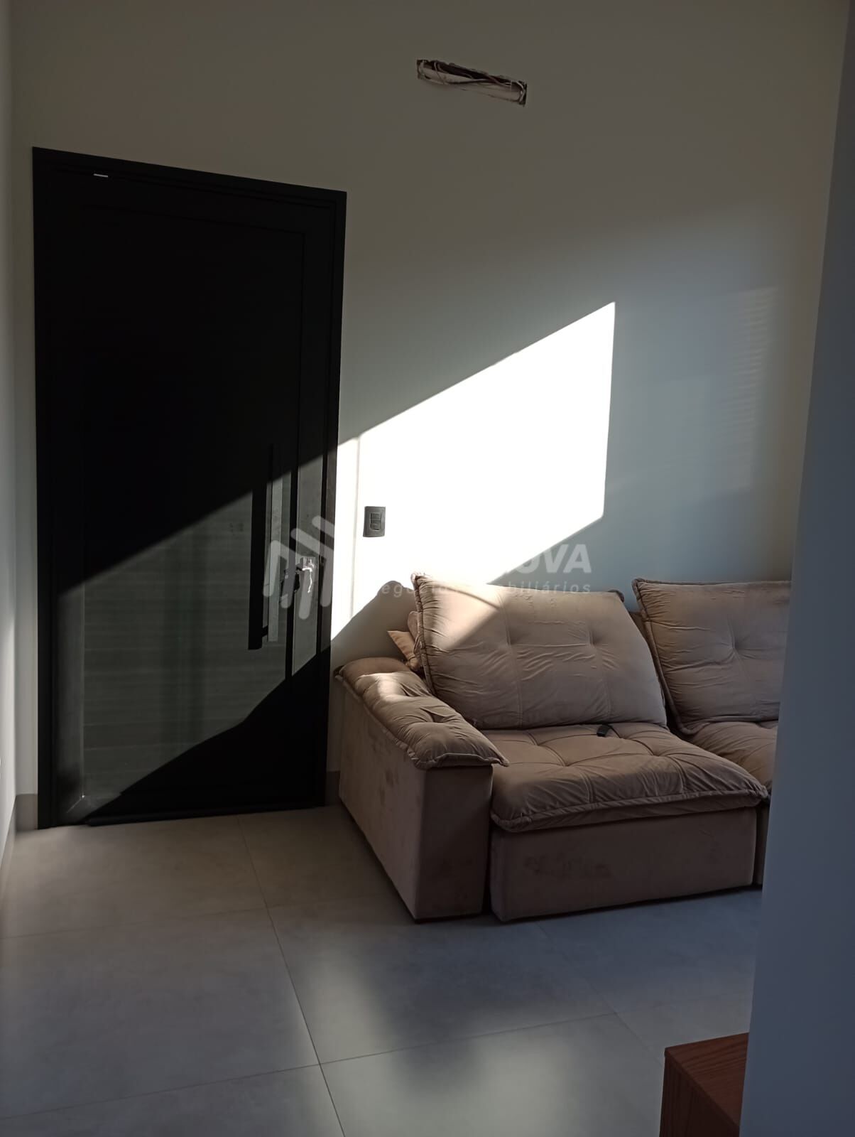Casa com 3 quartos à venda, 130m² — foto 3 de 40