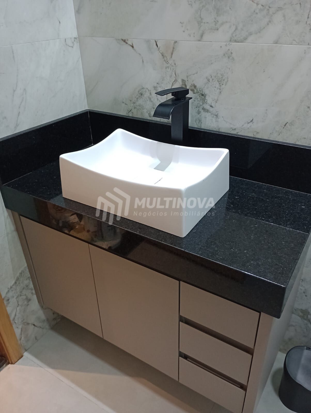 Casa com 3 quartos à venda, 130m² — foto 20 de 40