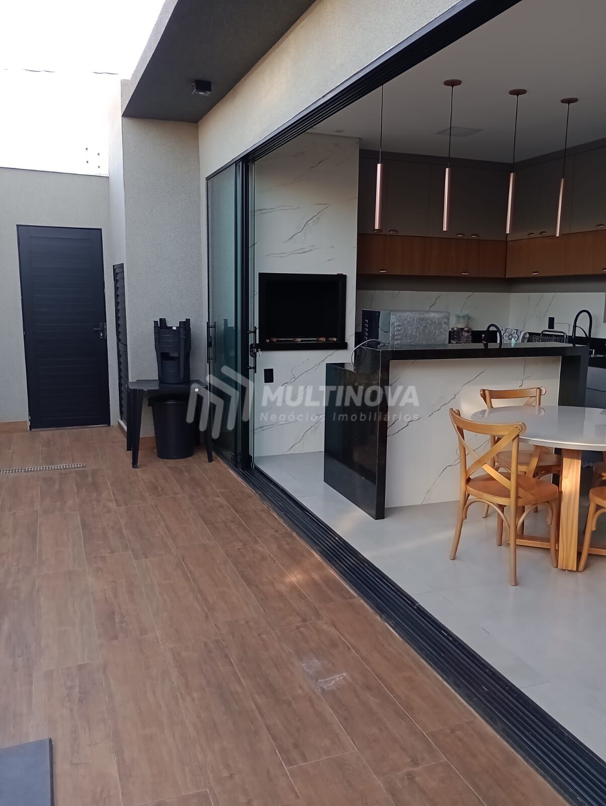 Casa com 3 quartos à venda, 130m² — foto 12 de 40