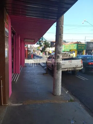 Loja / Salão / Ponto Comercial à venda, 450m² — foto 1 de 1