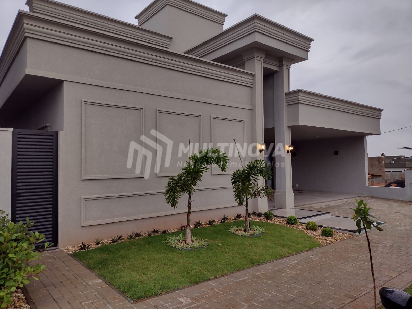 Casa de Condomínio com 3 quartos à venda, 152m² — foto 1 de 10