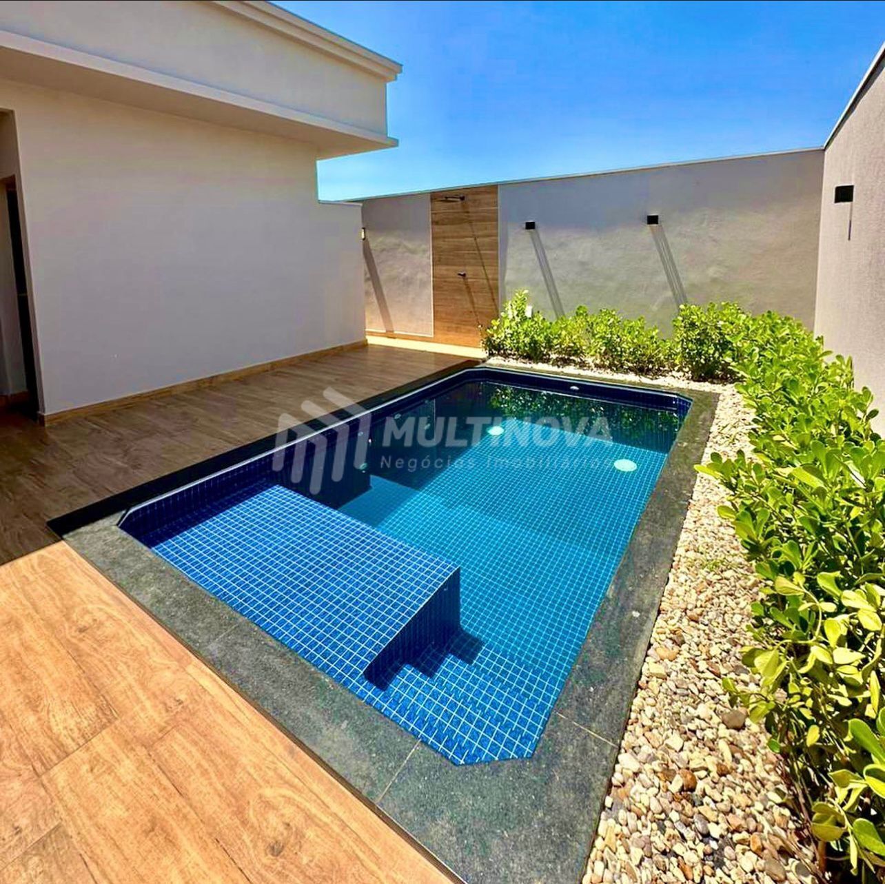 Casa de Condomínio com 3 quartos à venda, 156m² — foto 3 de 10