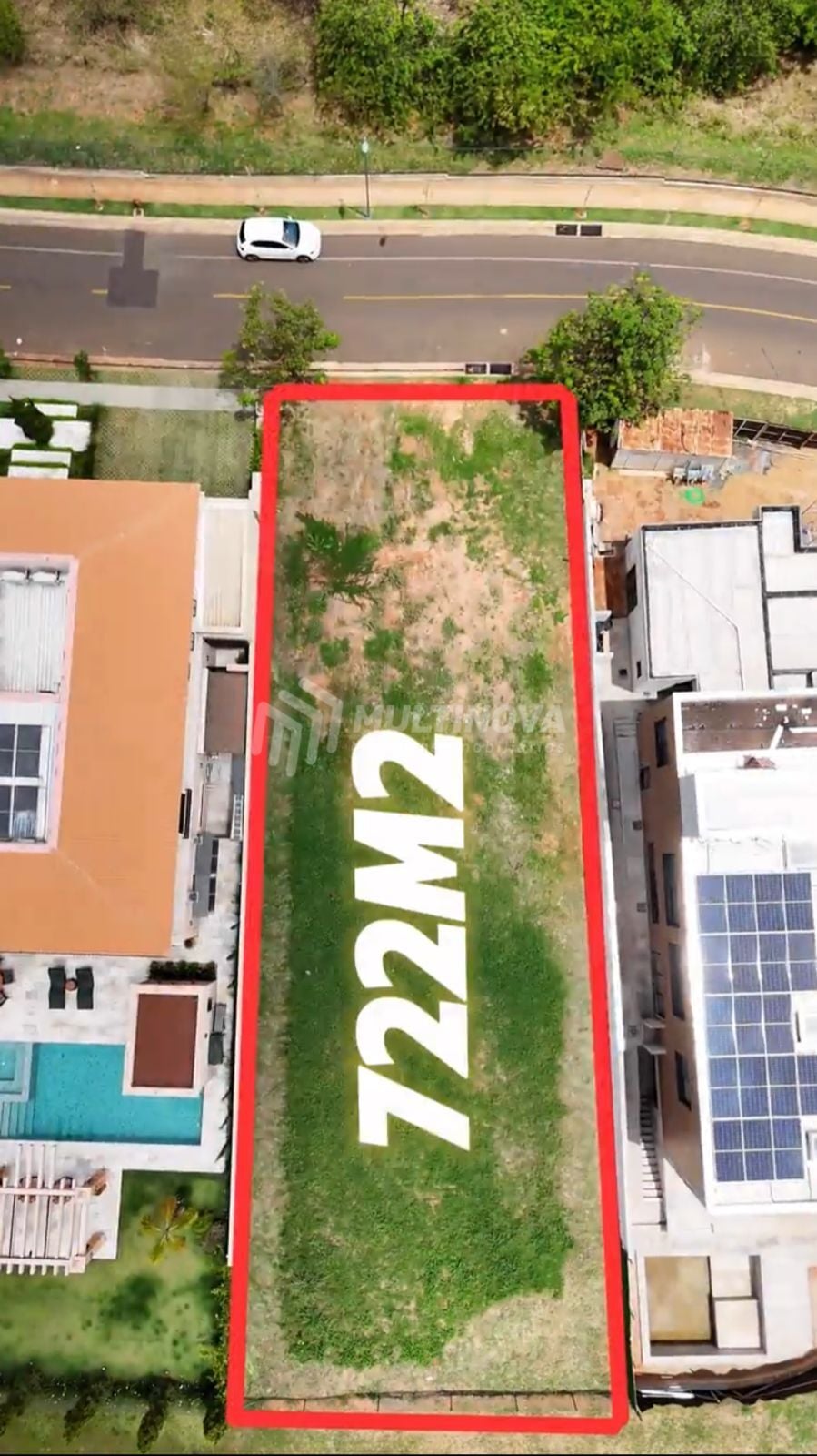 Terreno / Lote / Condomínio à venda, 587m² — foto 2 de 2