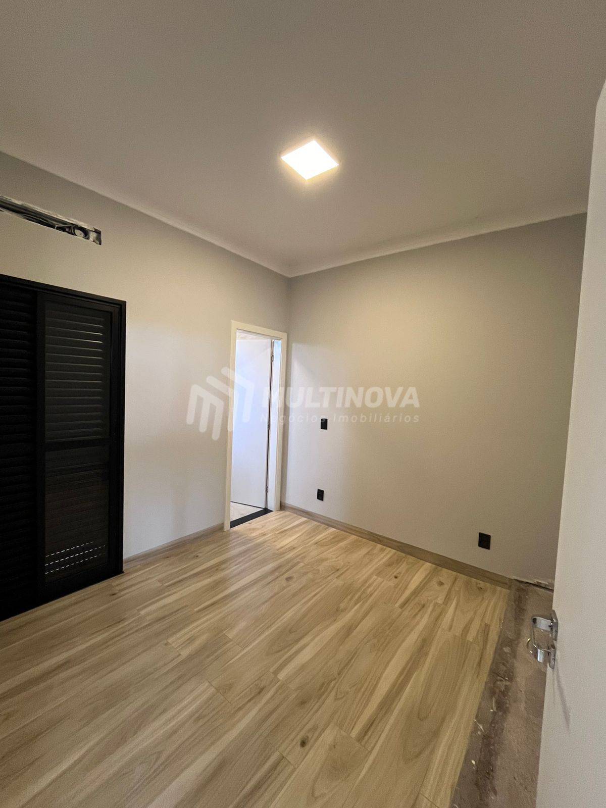 Casa de Condomínio com 3 quartos à venda, 161m² — foto 21 de 28