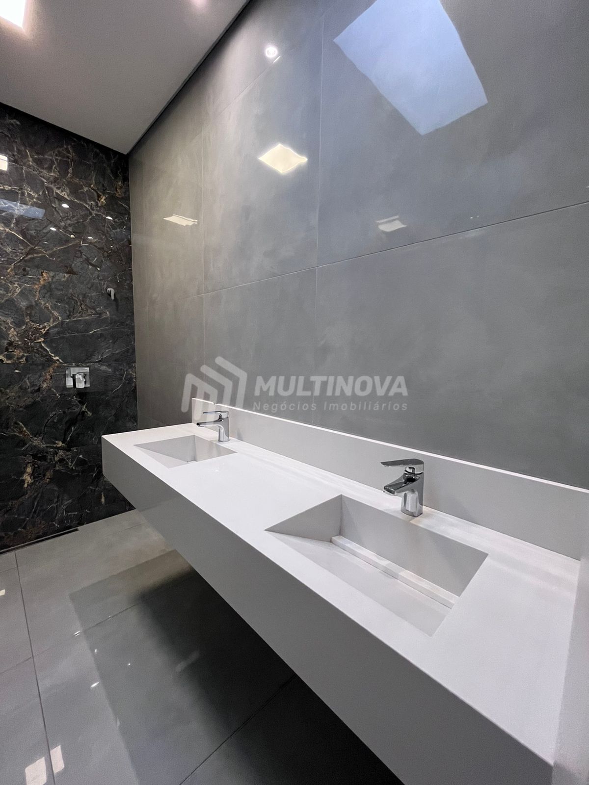 Casa de Condomínio com 3 quartos à venda, 161m² — foto 27 de 28