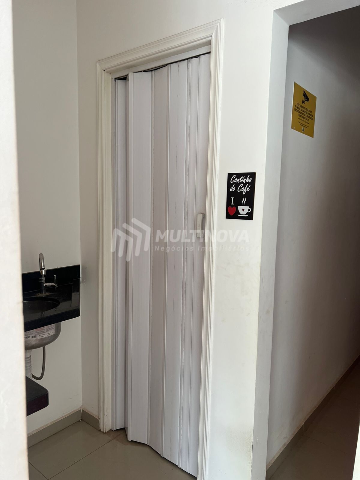 Casa com 3 quartos à venda, 198m² — foto 6 de 22
