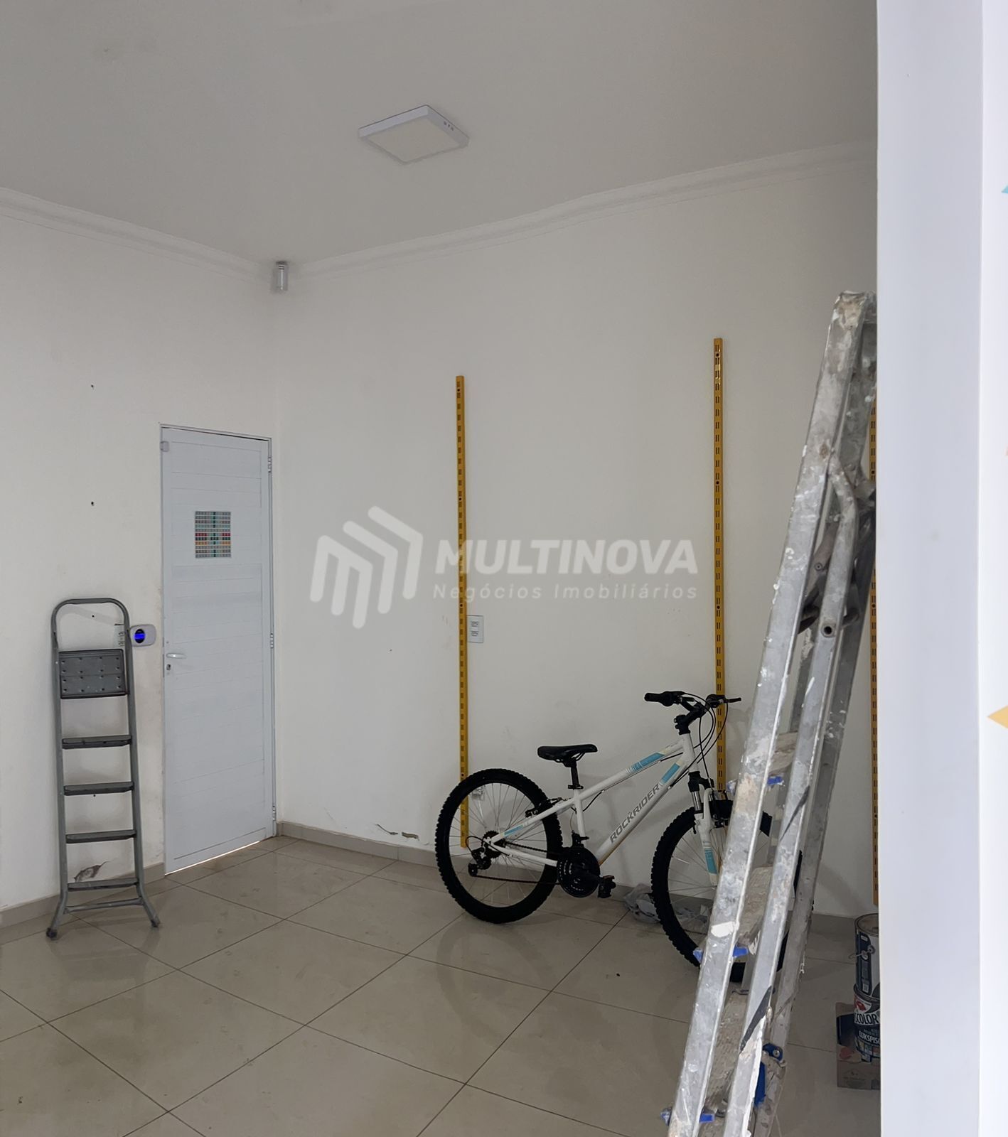 Casa com 3 quartos à venda, 198m² — foto 22 de 22