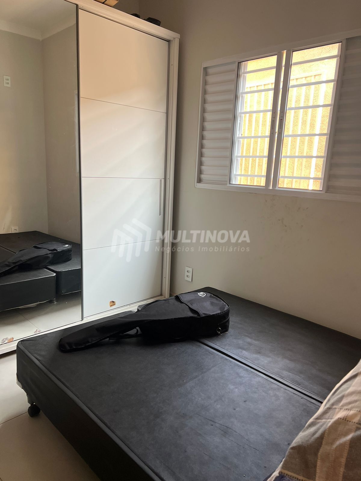 Casa com 3 quartos à venda, 198m² — foto 15 de 22
