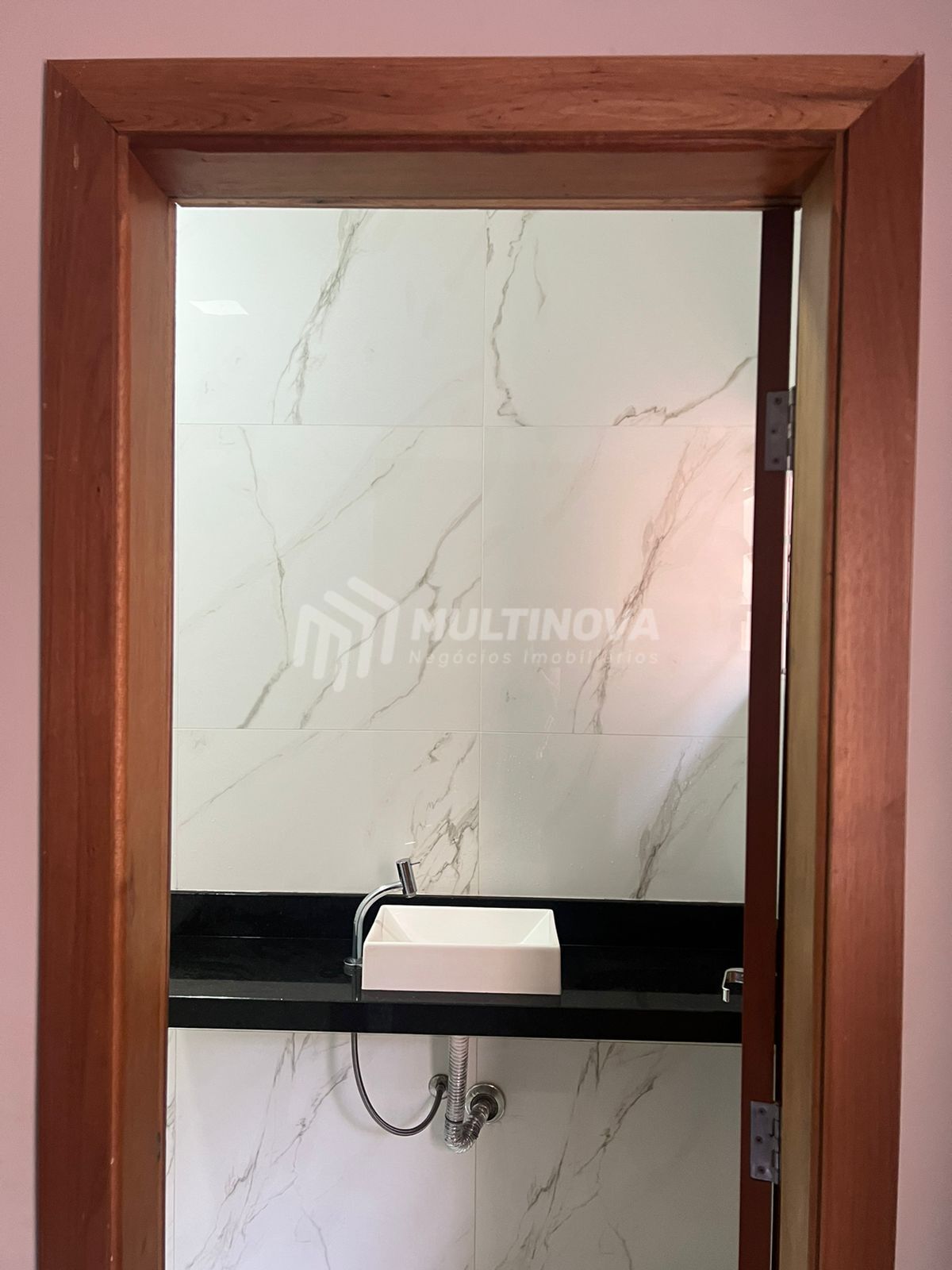 Casa com 3 quartos à venda, 198m² — foto 20 de 22