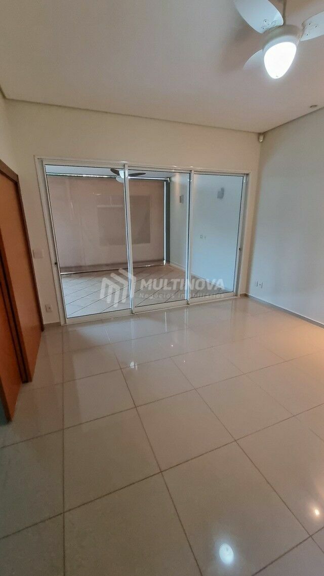 Sobrado com 3 quartos à venda, 350m² — foto 3 de 20