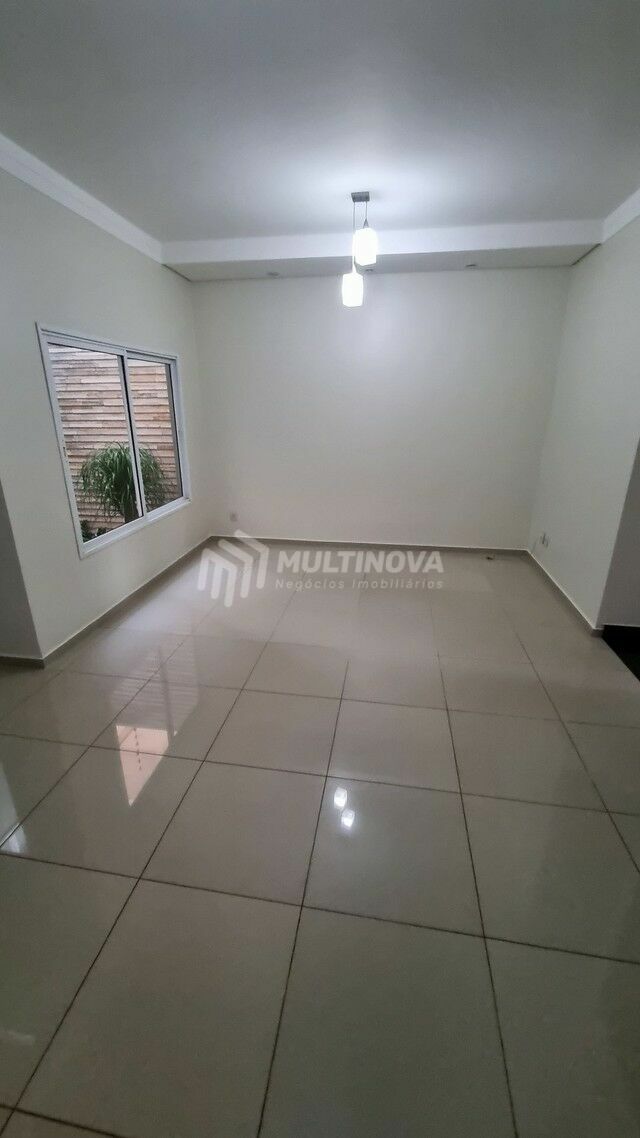 Sobrado com 3 quartos à venda, 350m² — foto 13 de 20