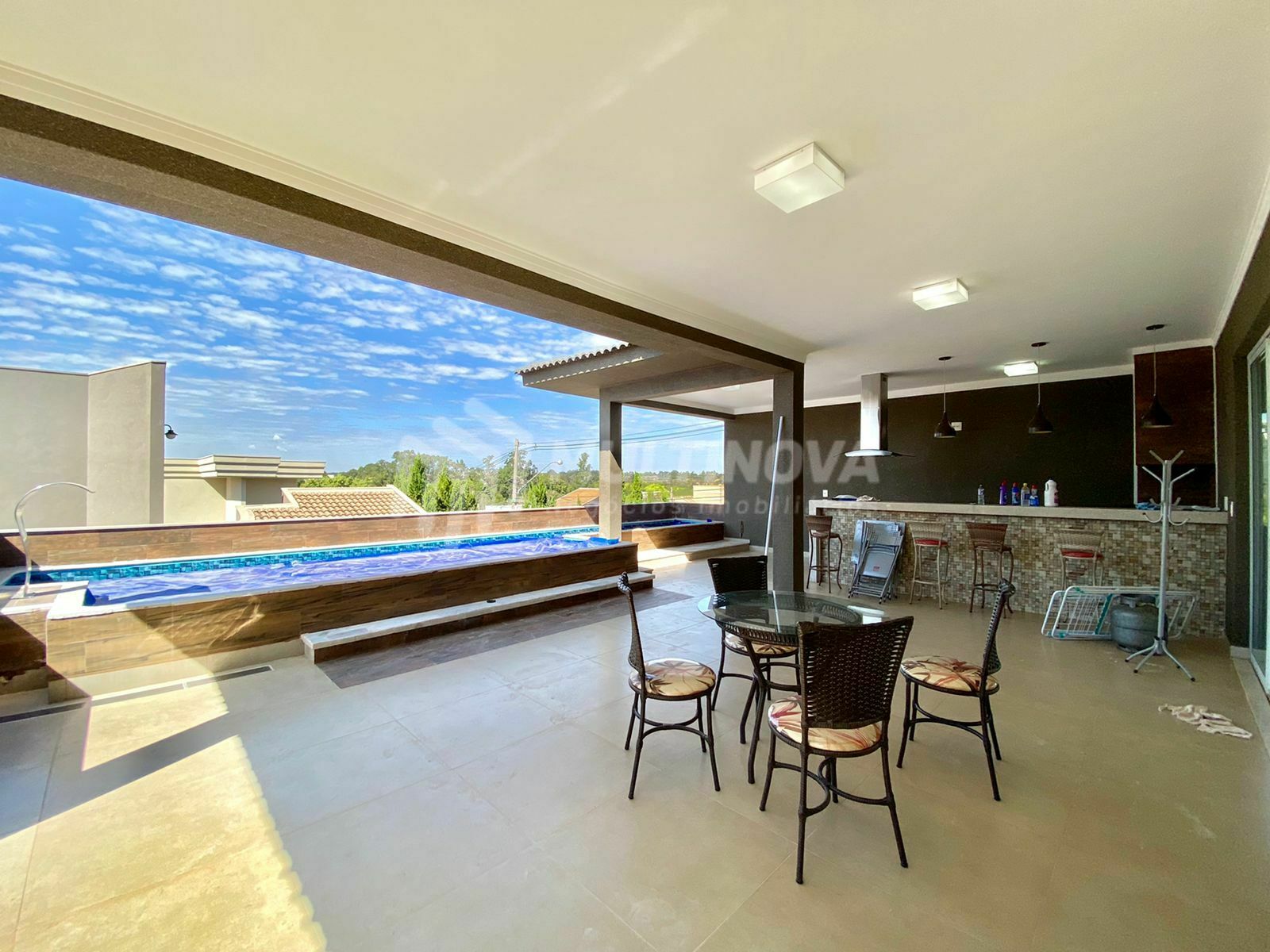 Casa de Condomínio com 4 quartos à venda, 380m² — foto 12 de 21