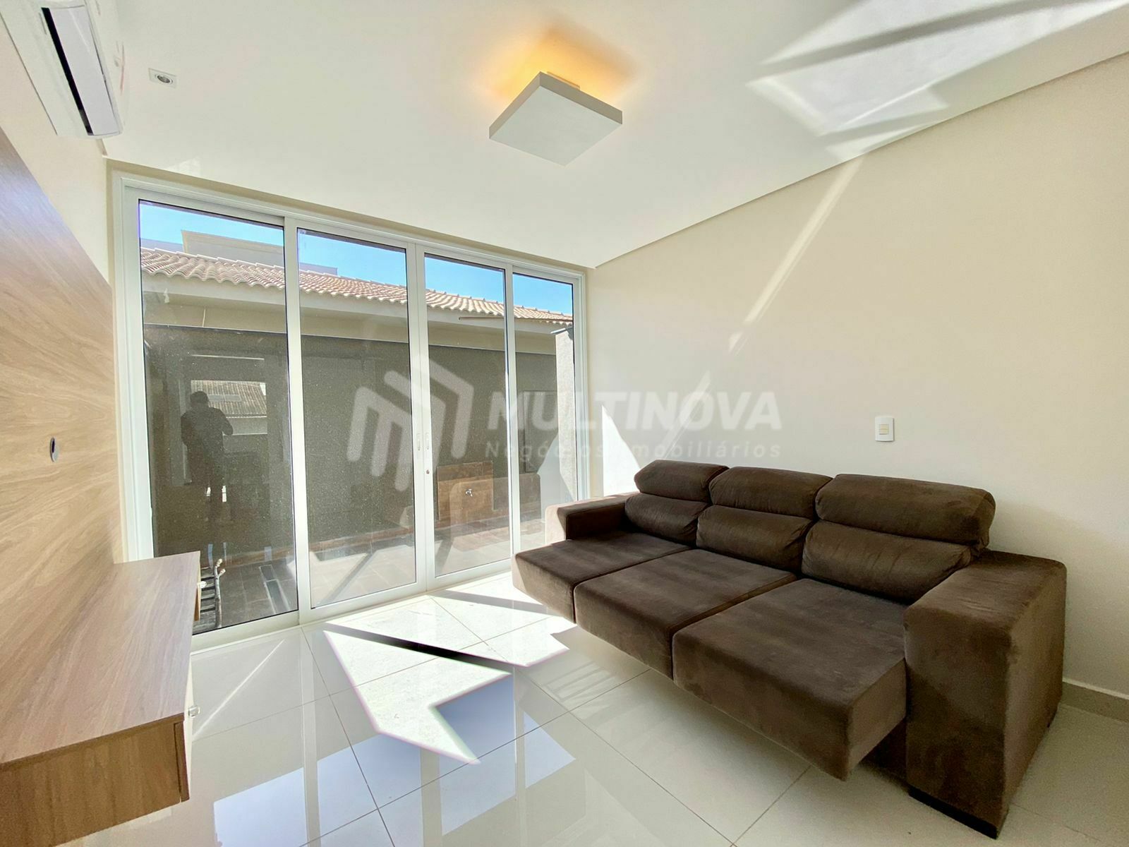 Casa de Condomínio com 4 quartos à venda, 380m² — foto 7 de 21