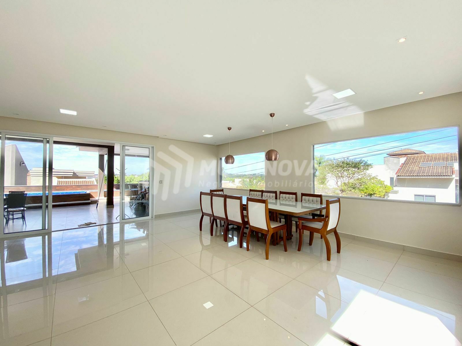 Casa de Condomínio com 4 quartos à venda, 380m² — foto 6 de 21