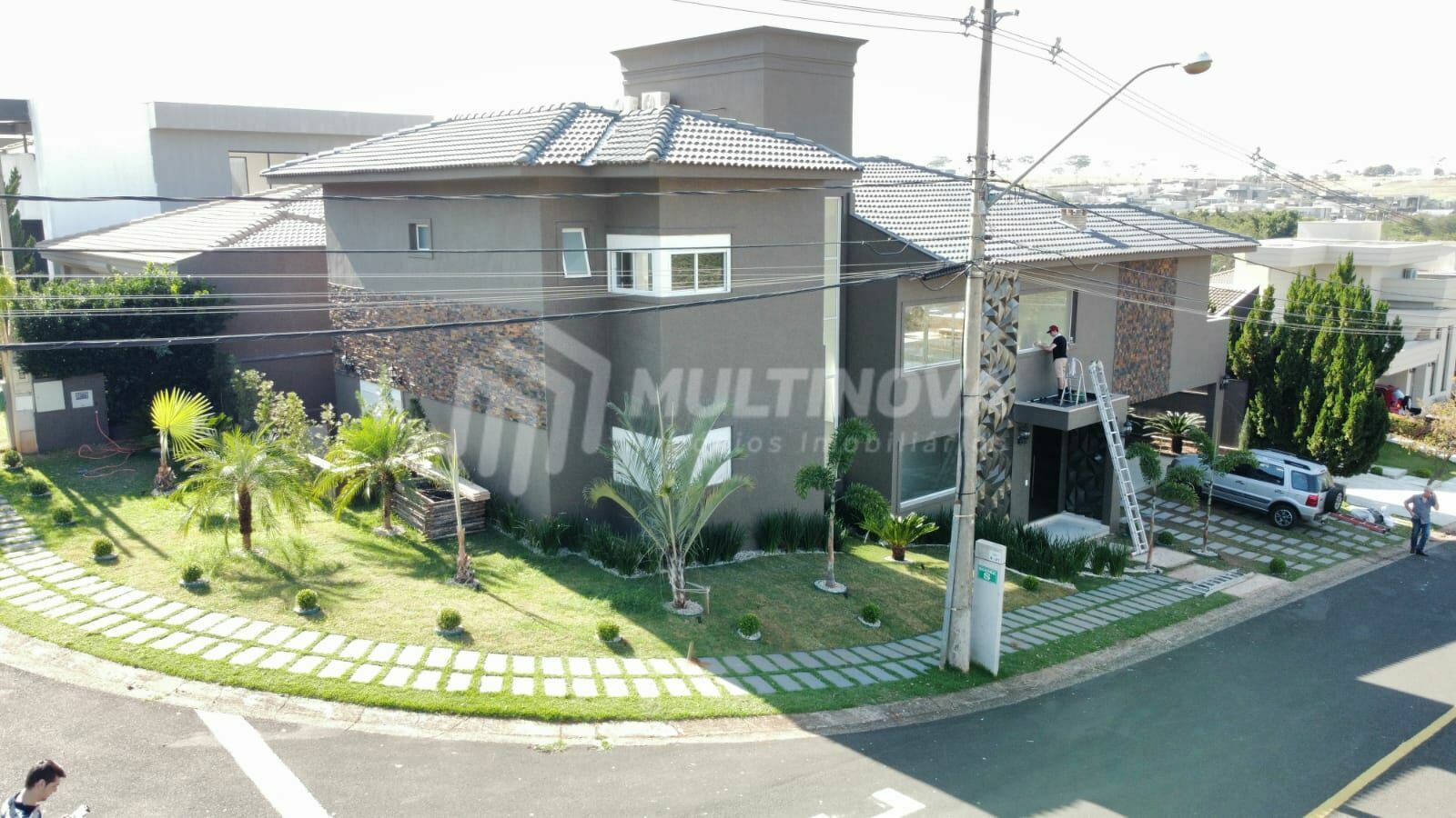 Casa de Condomínio com 4 quartos à venda, 380m² — foto 1 de 21