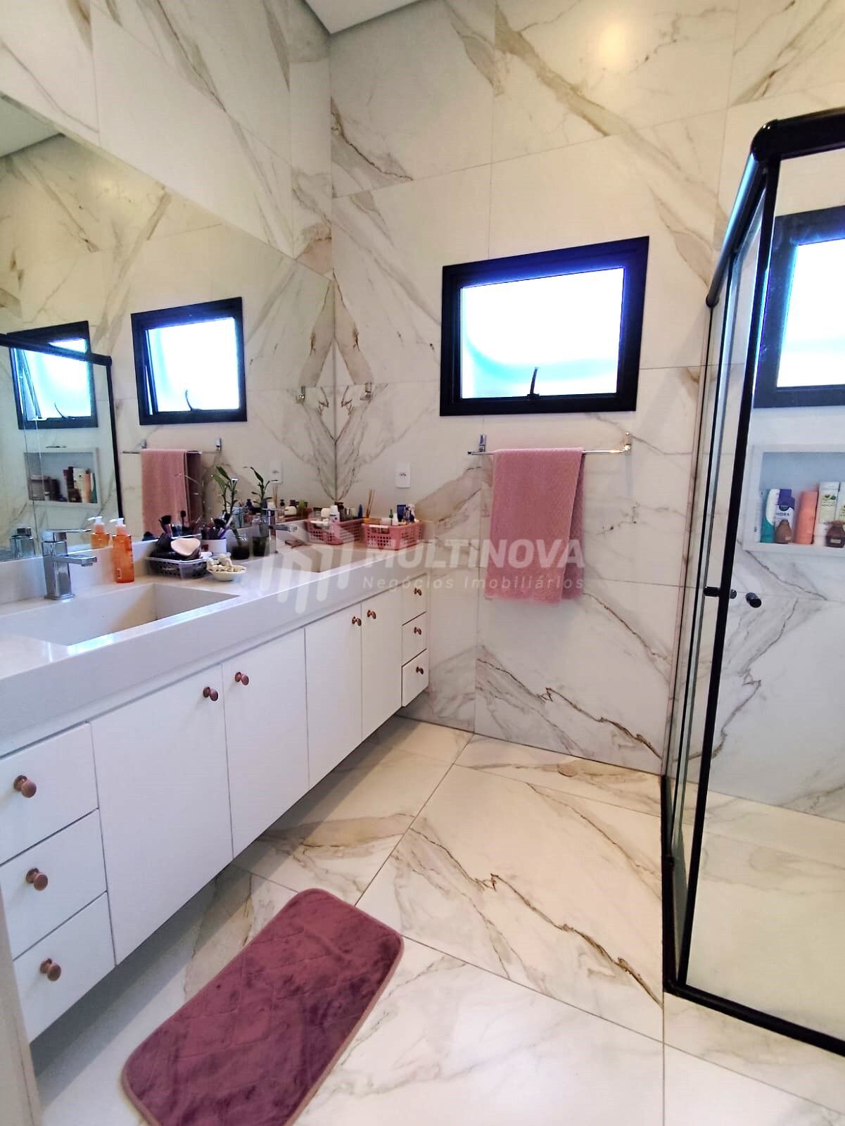 Casa de Condomínio com 3 quartos à venda, 188m² — foto 9 de 22