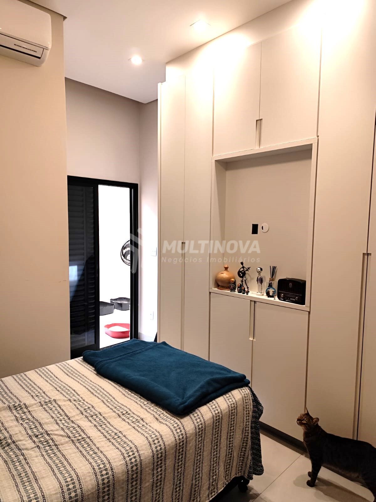 Casa de Condomínio com 3 quartos à venda, 188m² — foto 19 de 22