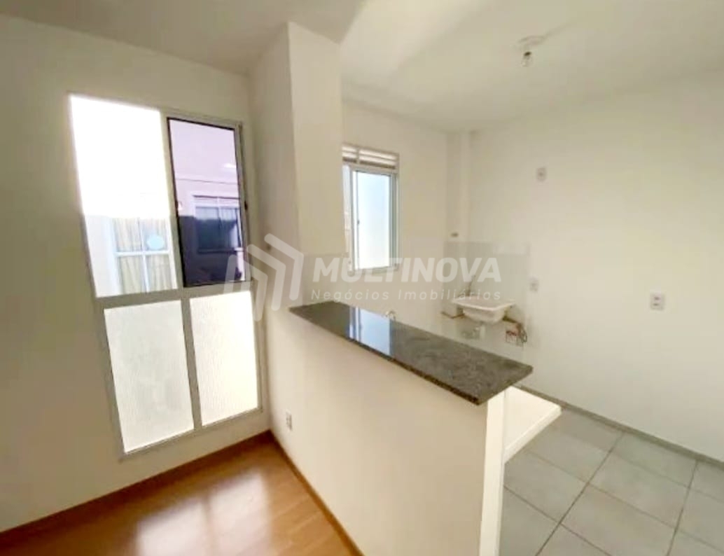 Apartamento com 2 quartos à venda, 52m² — foto 4 de 9