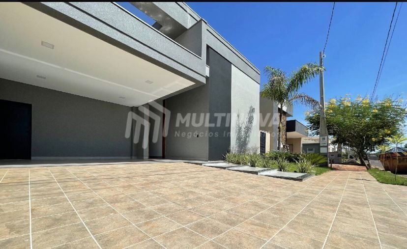 Casa de Condomínio com 3 quartos à venda, 173m² — foto 1 de 19