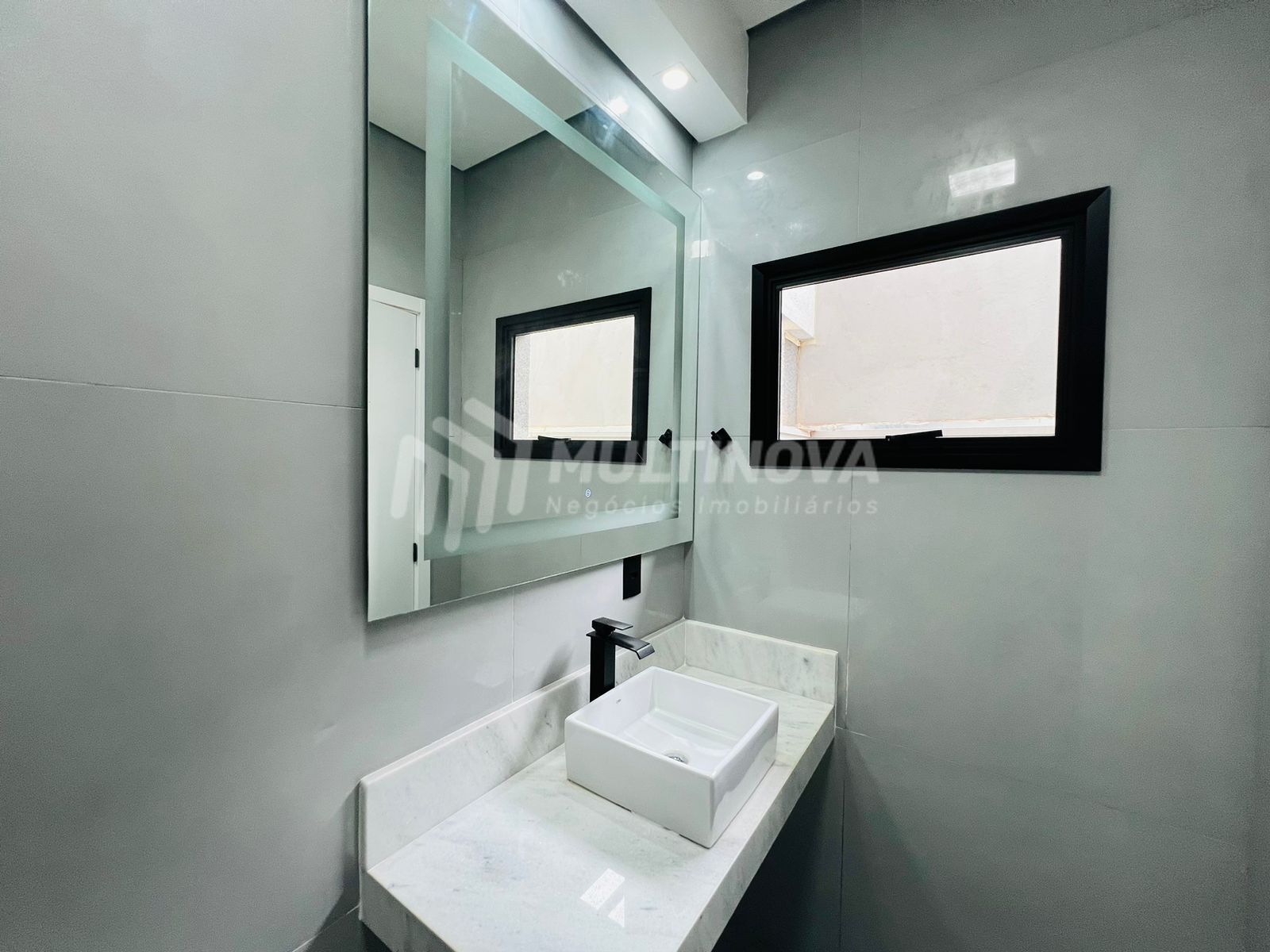 Casa de Condomínio com 3 quartos à venda, 170m² — foto 33 de 33