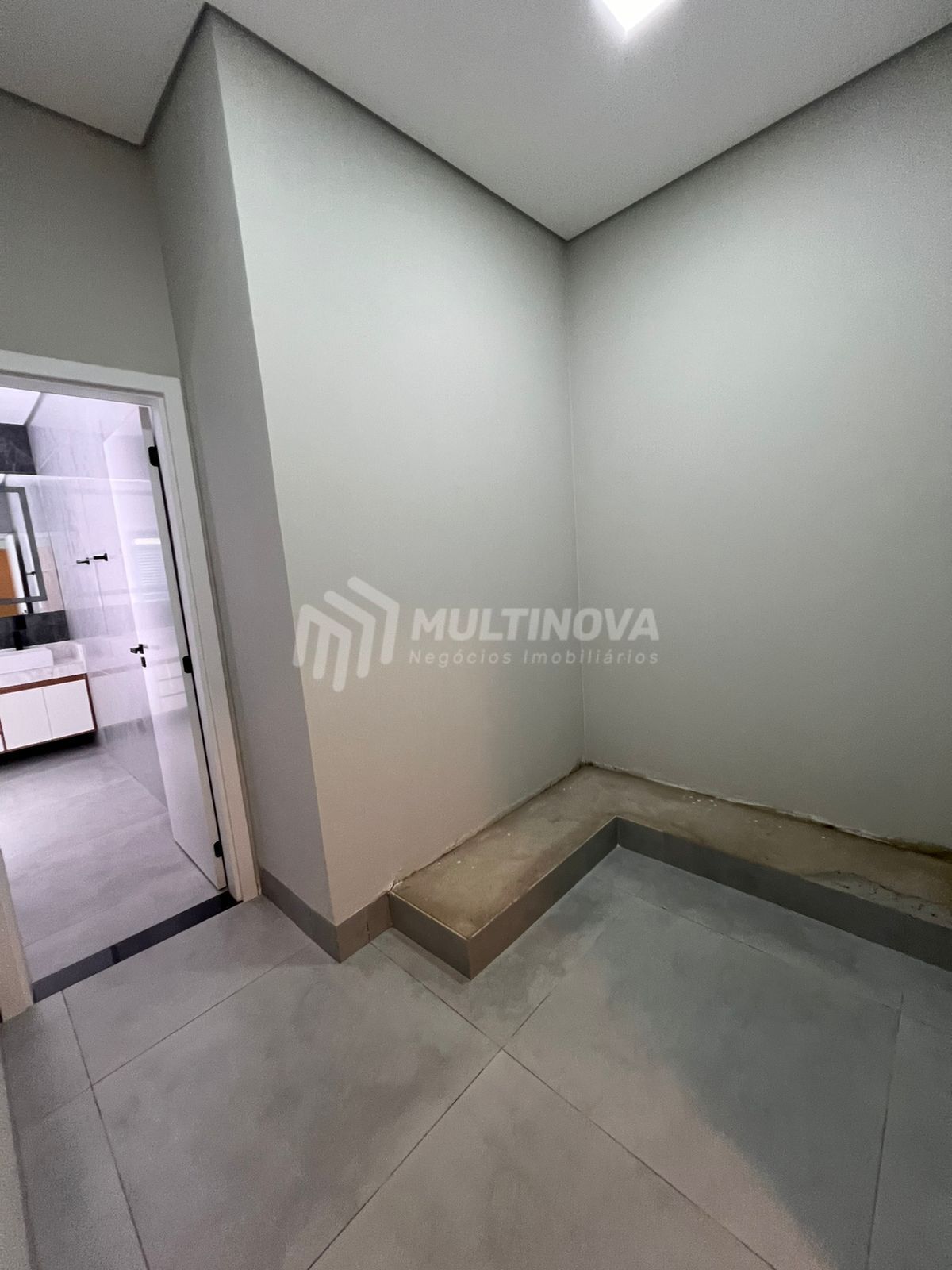 Casa de Condomínio com 3 quartos à venda, 170m² — foto 17 de 33