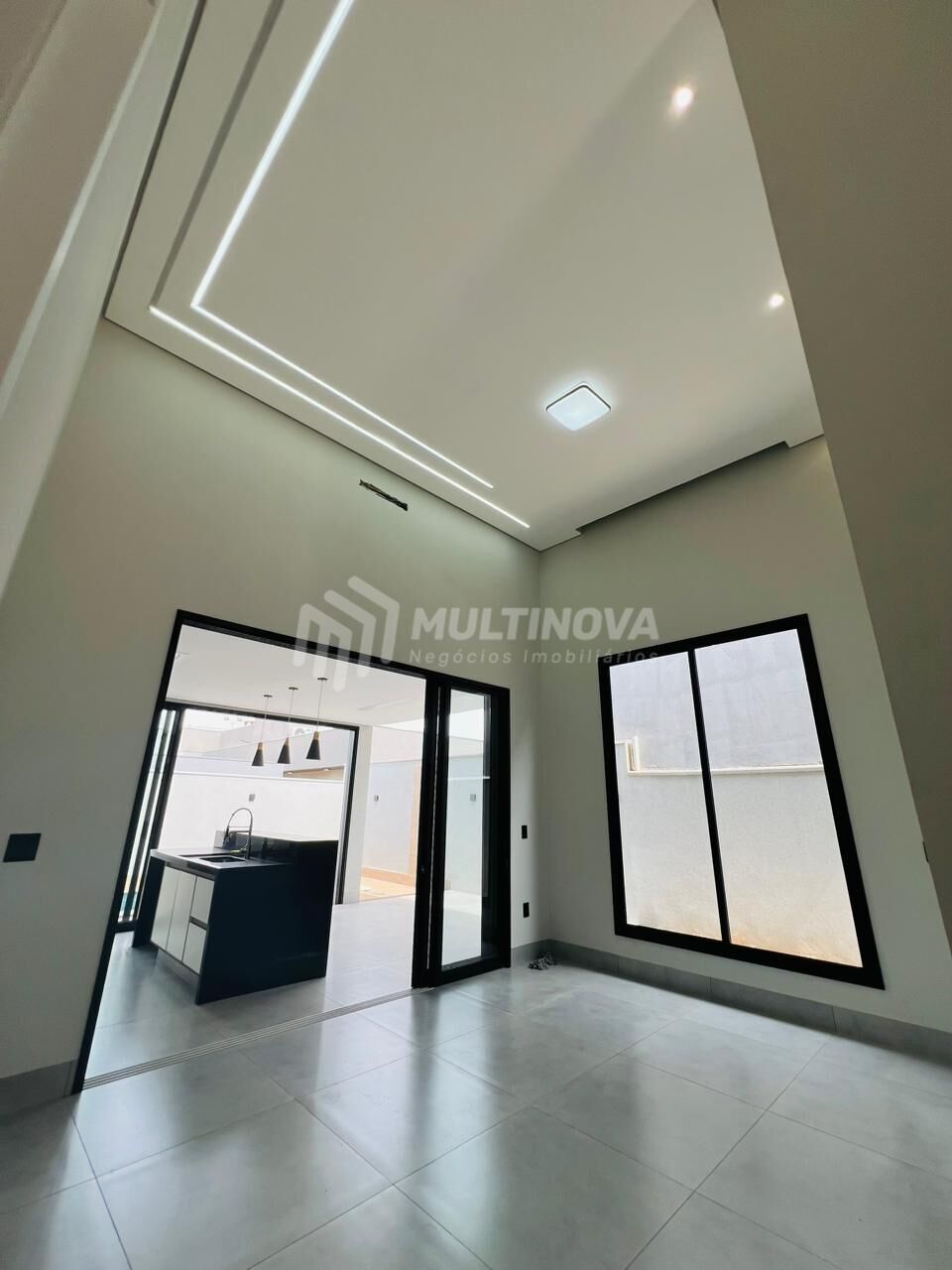 Casa de Condomínio com 3 quartos à venda, 170m² — foto 6 de 33