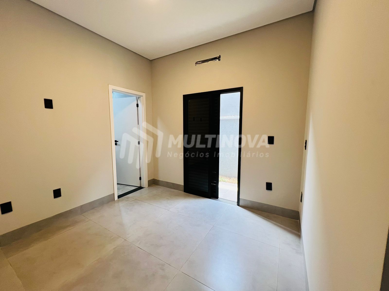 Casa de Condomínio com 3 quartos à venda, 170m² — foto 30 de 33