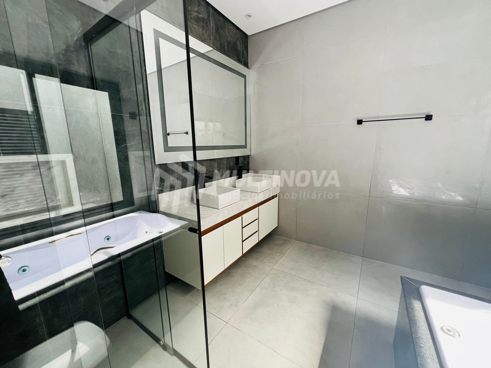 Casa de Condomínio com 3 quartos à venda, 170m² — foto 19 de 33