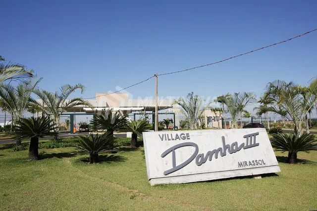 Terreno / Lote / Condomínio à venda, 275m² — foto 4 de 9