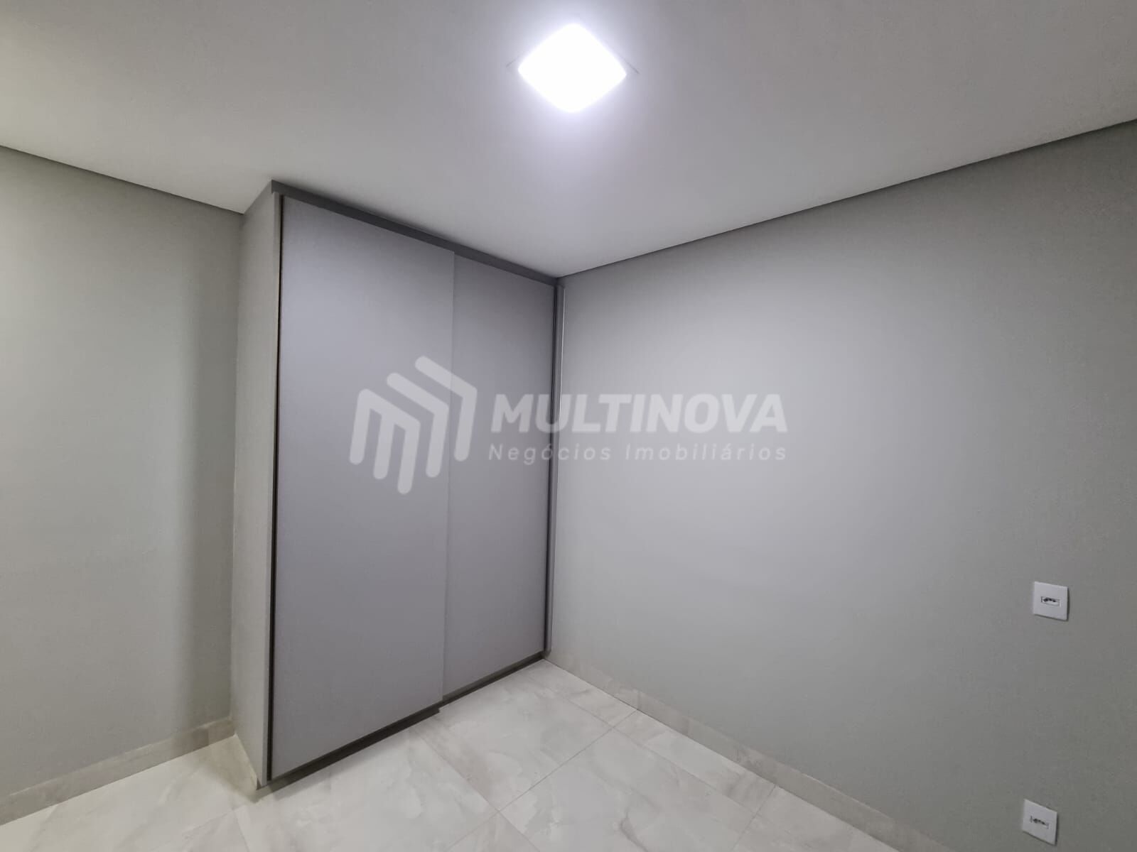 Casa de Condomínio com 3 quartos à venda, 157m² — foto 10 de 14
