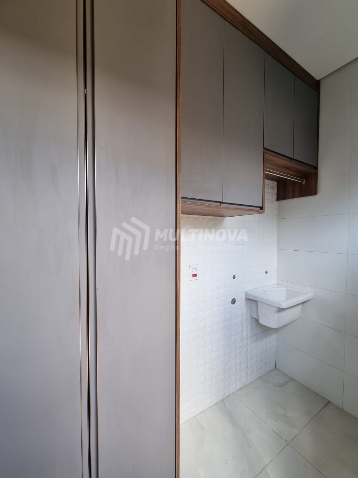 Casa de Condomínio com 3 quartos à venda, 157m² — foto 6 de 14