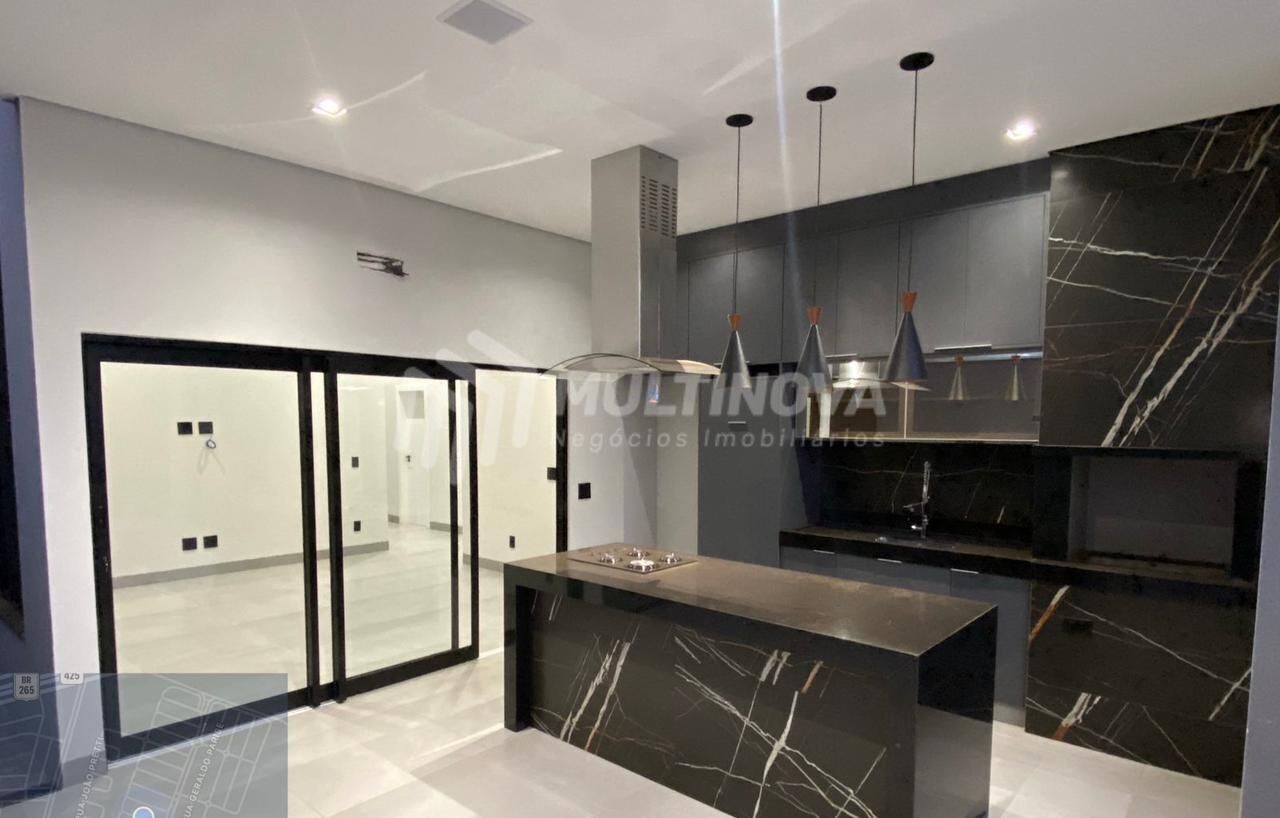 Casa de Condomínio com 2 quartos à venda, 168m² — foto 8 de 18