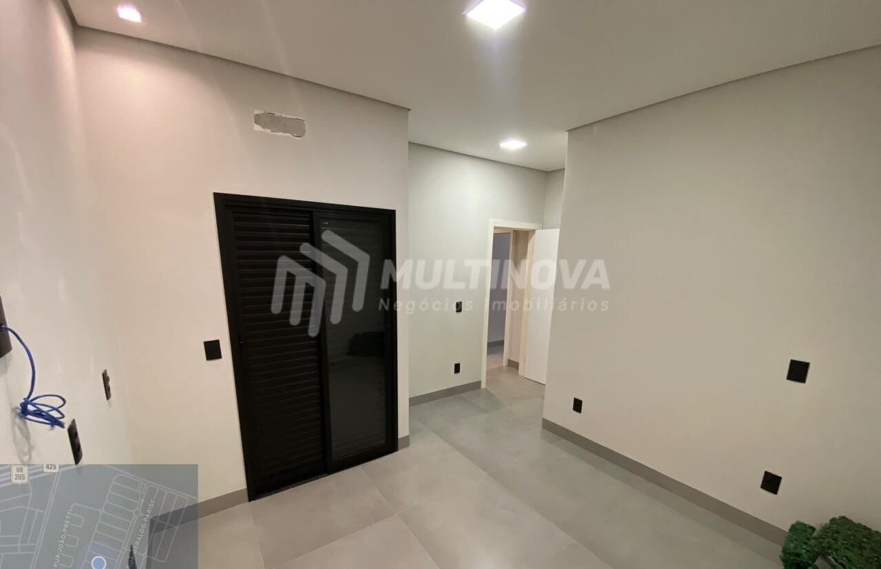 Casa de Condomínio com 2 quartos à venda, 168m² — foto 10 de 18