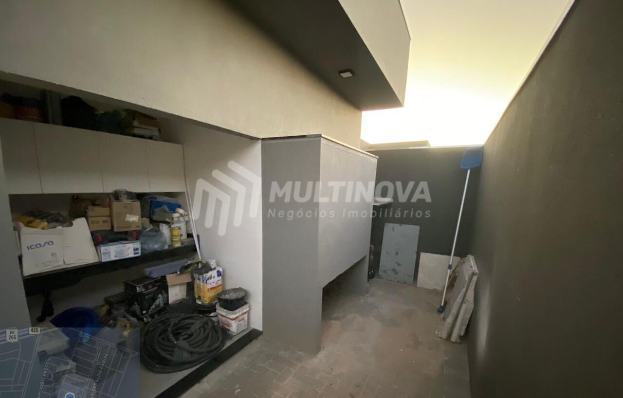 Casa de Condomínio com 2 quartos à venda, 168m² — foto 17 de 18
