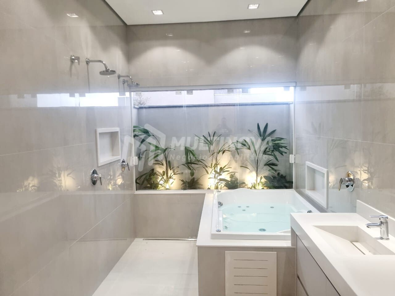 Casa de Condomínio com 3 quartos à venda, 213m² — foto 8 de 8