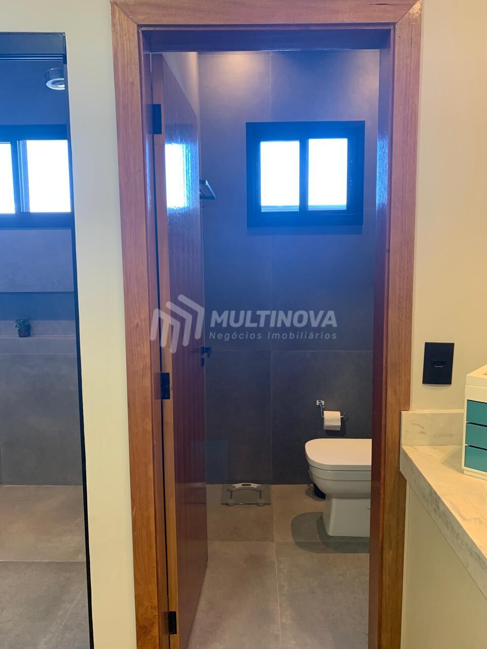 Casa de Condomínio com 3 quartos à venda, 251m² — foto 31 de 32