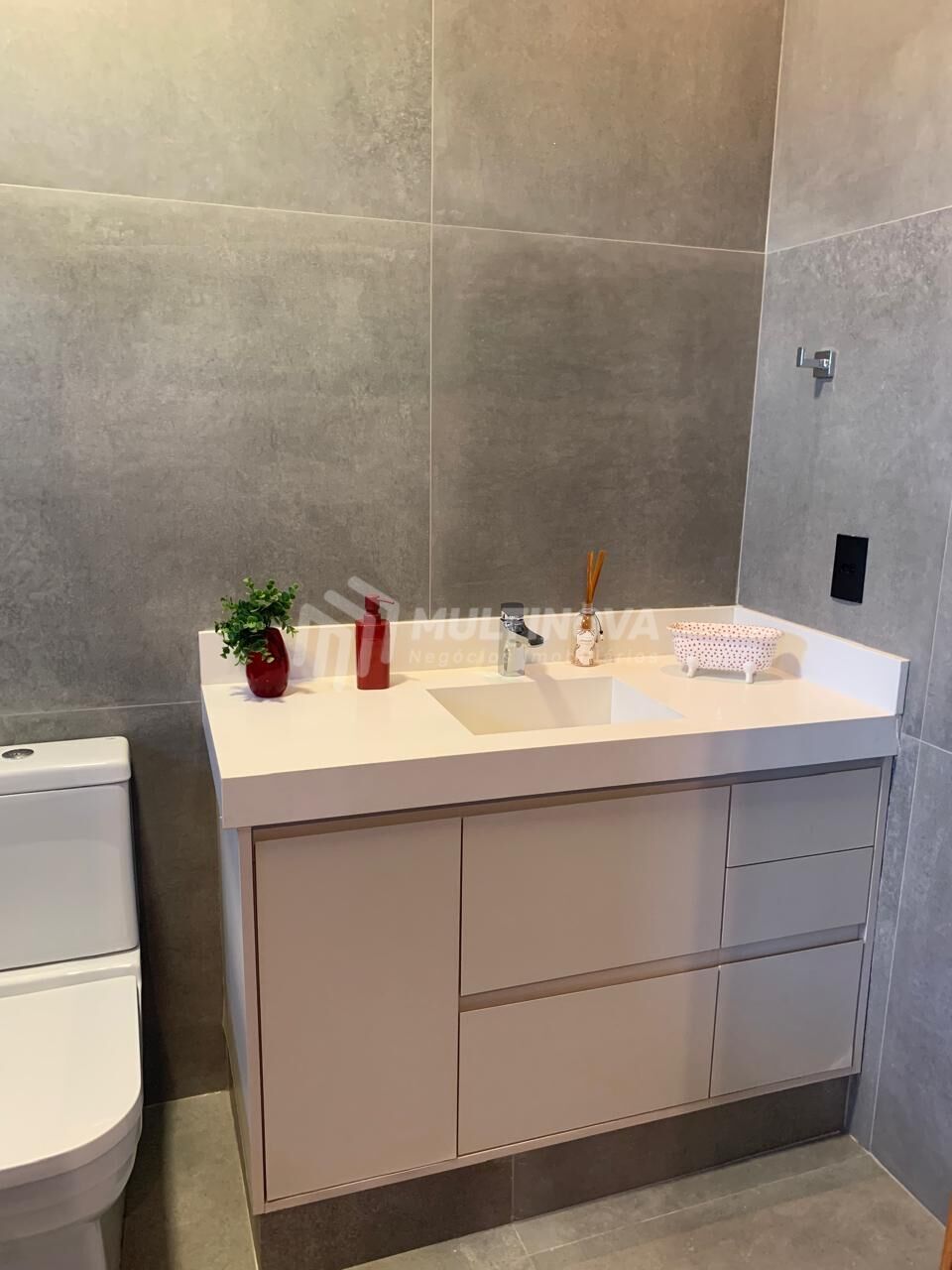 Casa de Condomínio com 3 quartos à venda, 251m² — foto 27 de 32