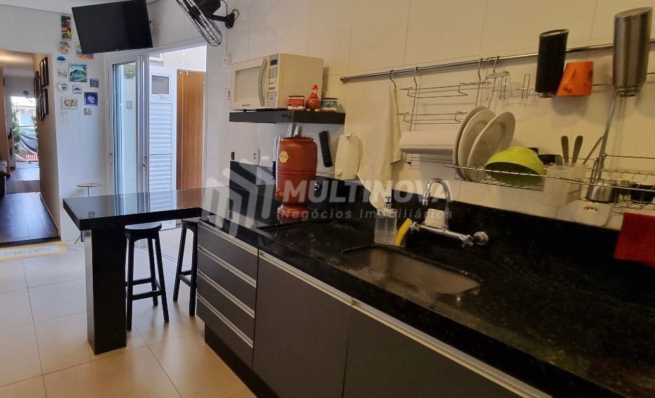 Casa de Condomínio com 2 quartos à venda, 85m² — foto 10 de 22