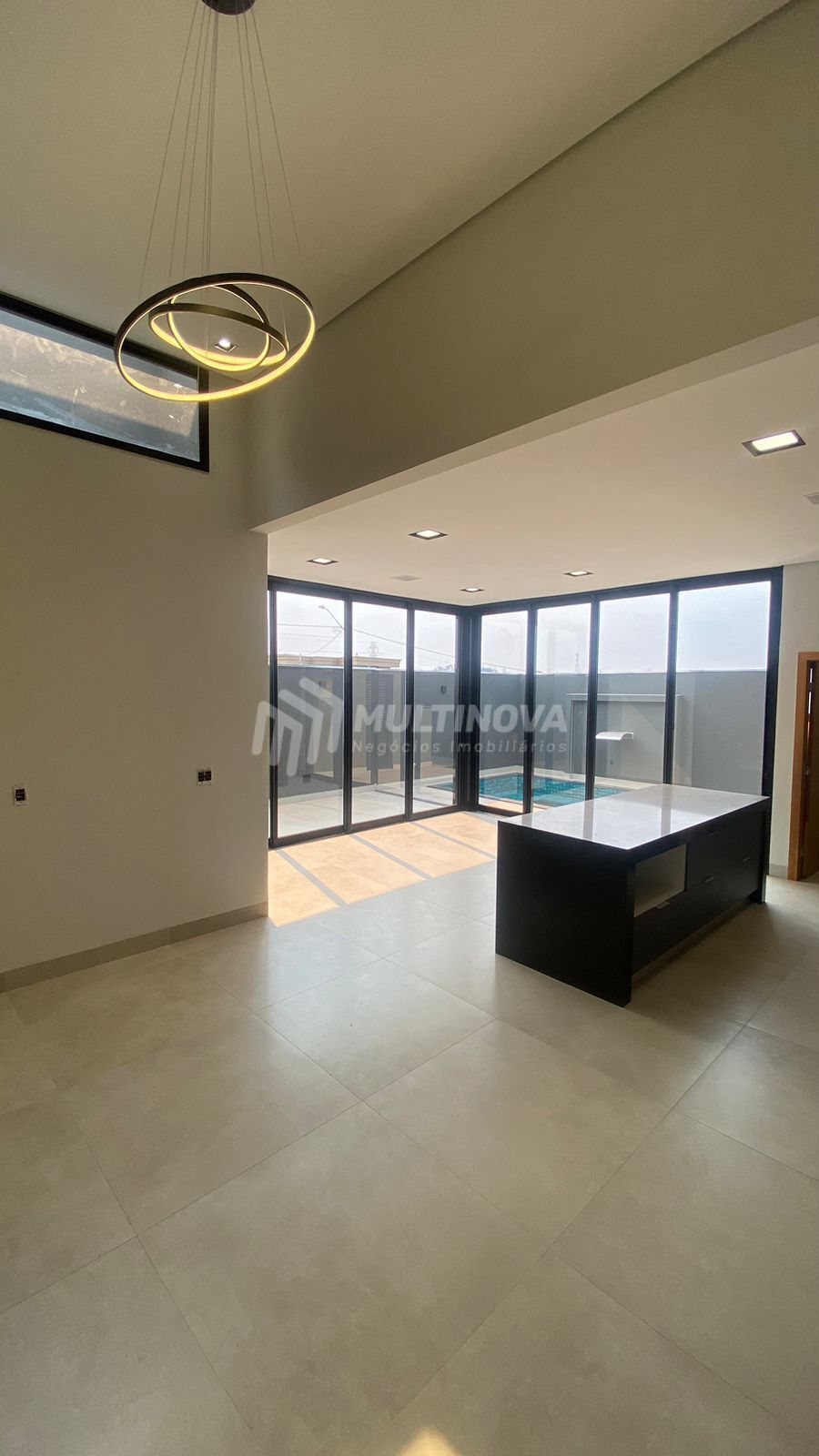 Casa de Condomínio com 3 quartos à venda, 174m² — foto 7 de 28